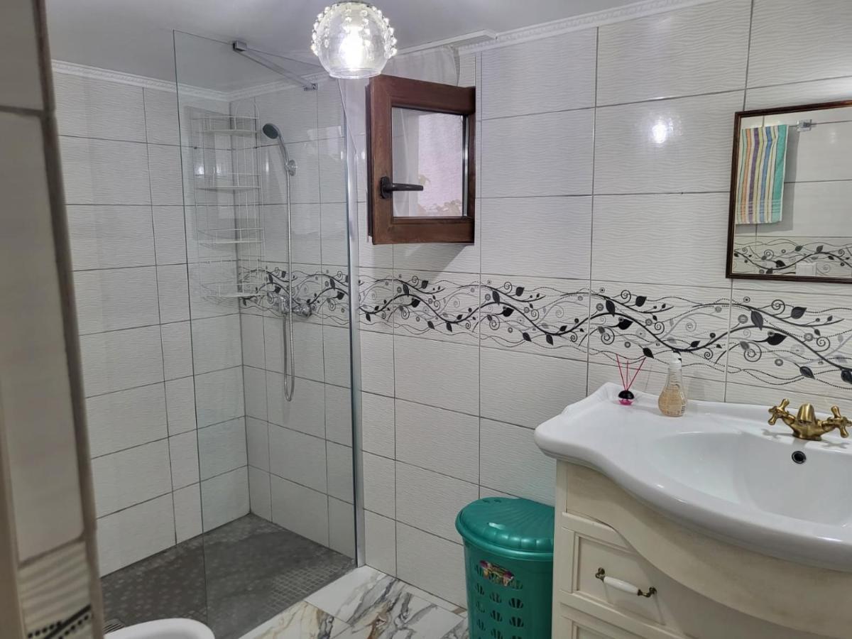Apartament Cu Terasa Si Gratar Satu Mare Exterior foto
